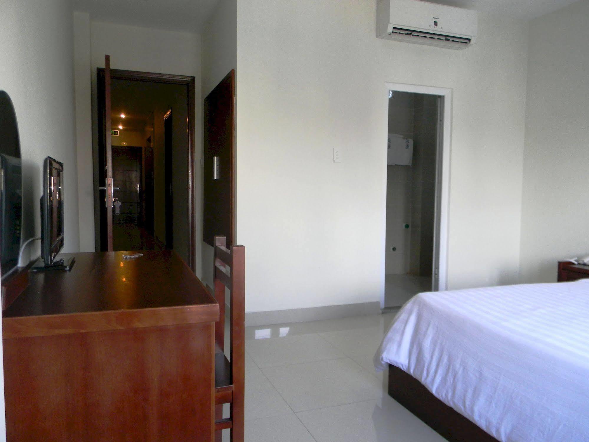 Bao Quang Hotel Da Nang Bagian luar foto